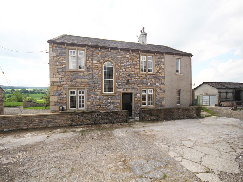 5 bedroom detached house To Let in Rimington - IMG_3057.jpg